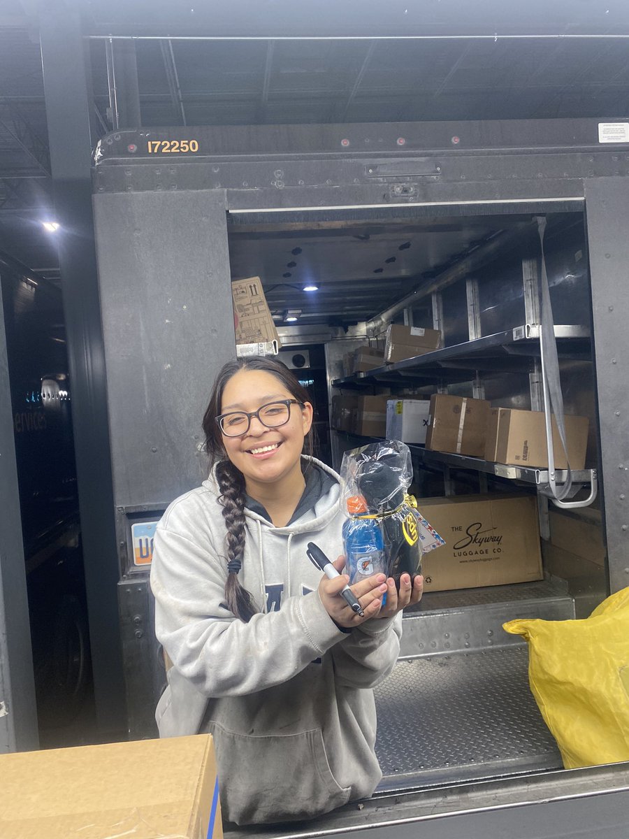 UTLKE_SafetyPreload tweet media