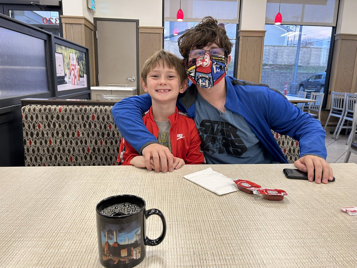KarlMRI's tweet photo. #Friday We got up early and out early just because. #chick-fil-a https://t.co/39BuqsIi8A