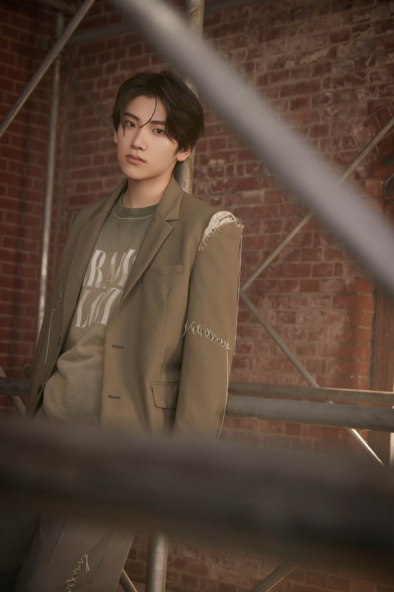 YumaBrasiI's tweet photo. 📸 | 11.11.22 — Confira os primeiros Concept Photos de Yuma para o álbum de debut do &amp;TEAM, 'First Howling : ME'

#YUMA #ユウマ #andTEAM #エンティーム
#FirstHowling_ME #ISOLATED https://t.co/E8XLq5oCOf
