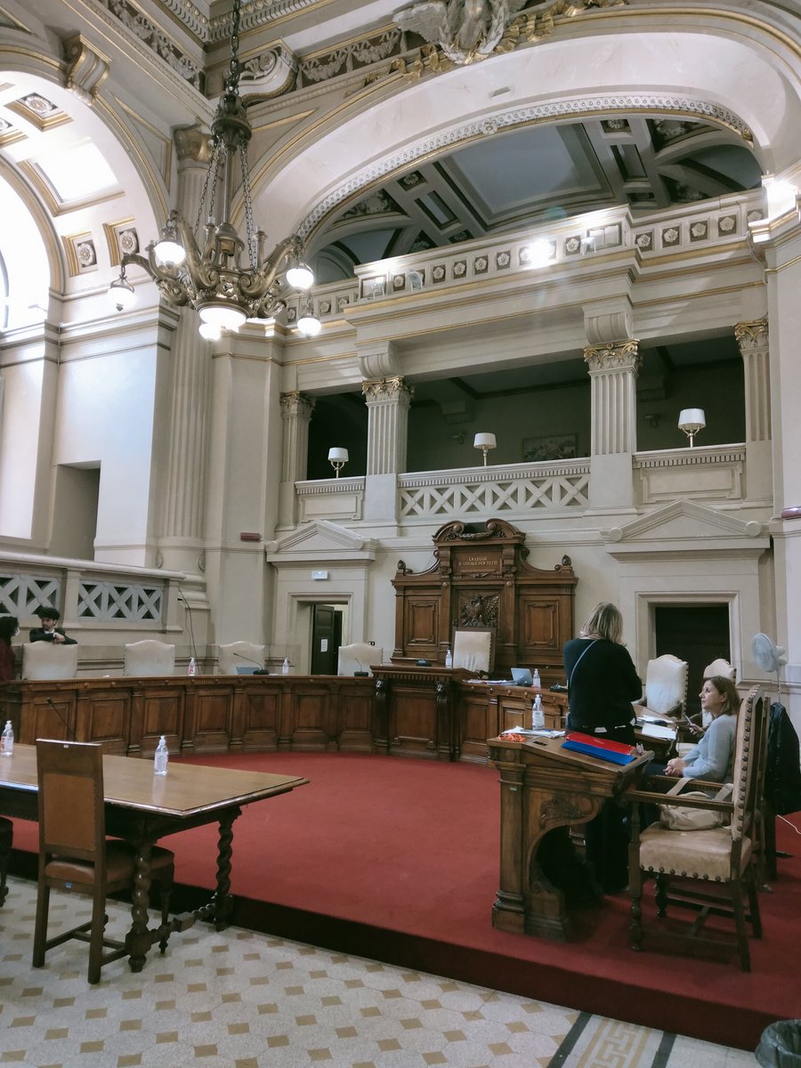 Julien_Ficara's tweet photo. Dernier jour de cette première semaine. Audience publique de la 1ere section pénale. #EJTN https://t.co/rvXWiCuYWw