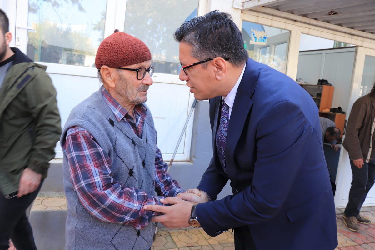 serfalbayrak's tweet photo. Kırsal Mahallemiz olan  Saylakaya'da Cuma Namazı çıkışı hemşehrilerimizle bir araya gelerek hasbihal ettik... https://t.co/vuEAPgjKI5