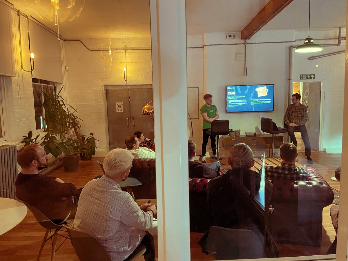 Craft CMS Notts tweet media