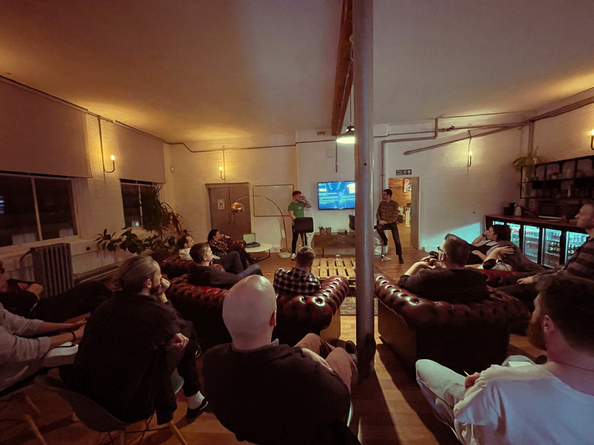 Craft CMS Notts tweet media