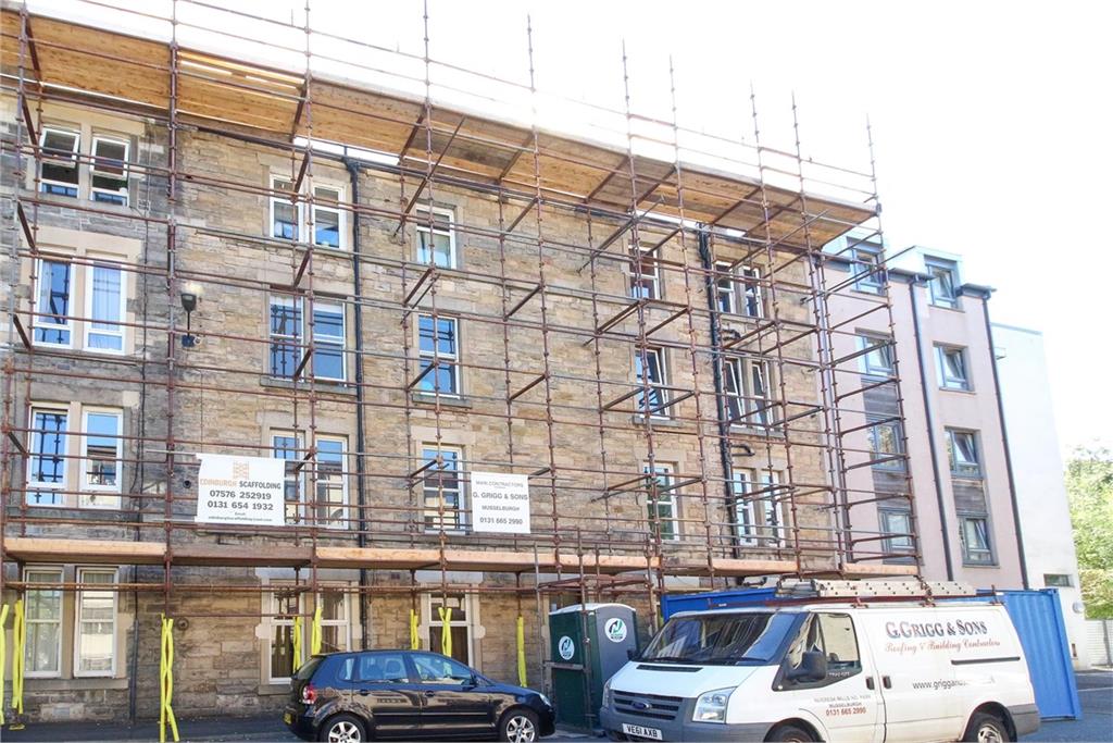 TCYProperty's tweet image. Great opportunity to acquire this 1-bedroom flat in Leith. #Edinburgh 🏠

The flat is situated in an ideal location for easy access to wide-ranging amenities and transport links.
ow.ly/Gs1050Lyvw0