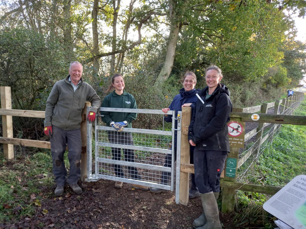 Employees from our head office joined @HantsCS for a volunteering day at #SilchesterRomanWall earlier this month. They had a great (but physical!) day improving fencing around the footpaths to make them safer. Thanks to the team for having us!👩‍🔧