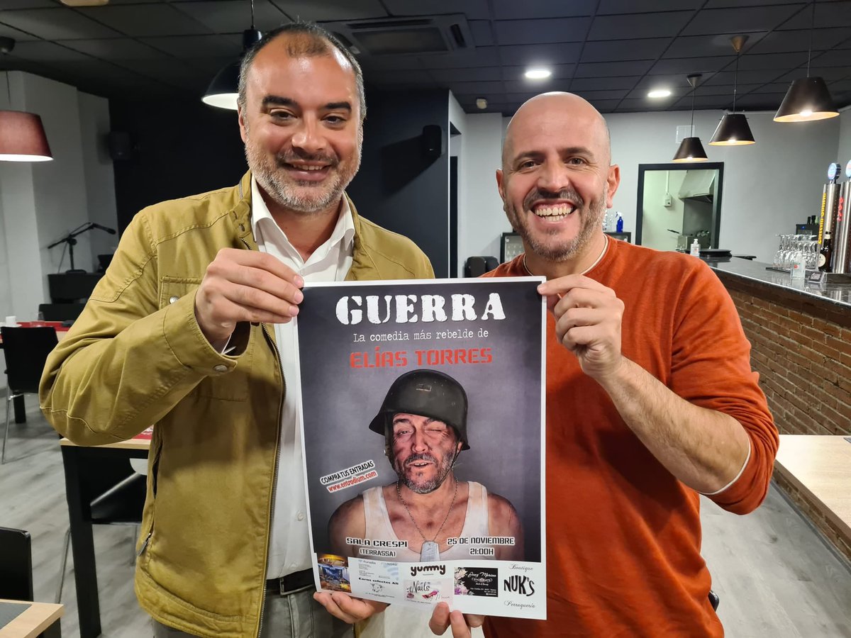 jordi_ballart's tweet photo. 🌟 Amb l’amic @ETcatena, que m'ha presentat l’espectacle "Guerra" que en uns dies estrenarà a la @SalaCrespi.

Recordeu!
📅 25 novembre
🕘 21:00h

🎟️ Trobareu entrades a https://t.co/YqhXzt4YNb i en diferents punt de venda per la ciutat.

🤣No us ho perdeu! https://t.co/1li79jydok