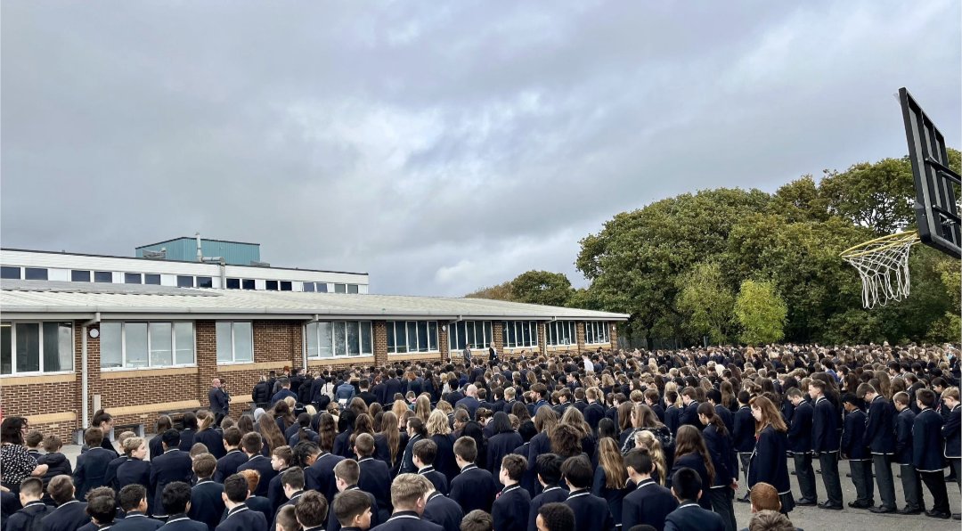 C is for Community as all staff &amp; students come to together on Remembrance Day.
#AVBproud #USFproud <a href="/AvonbourneUL/">Avonbourne Boys' and Girls' Academies and USF</a> <a href="/AvonbourneHist/">Avonbourne History</a>