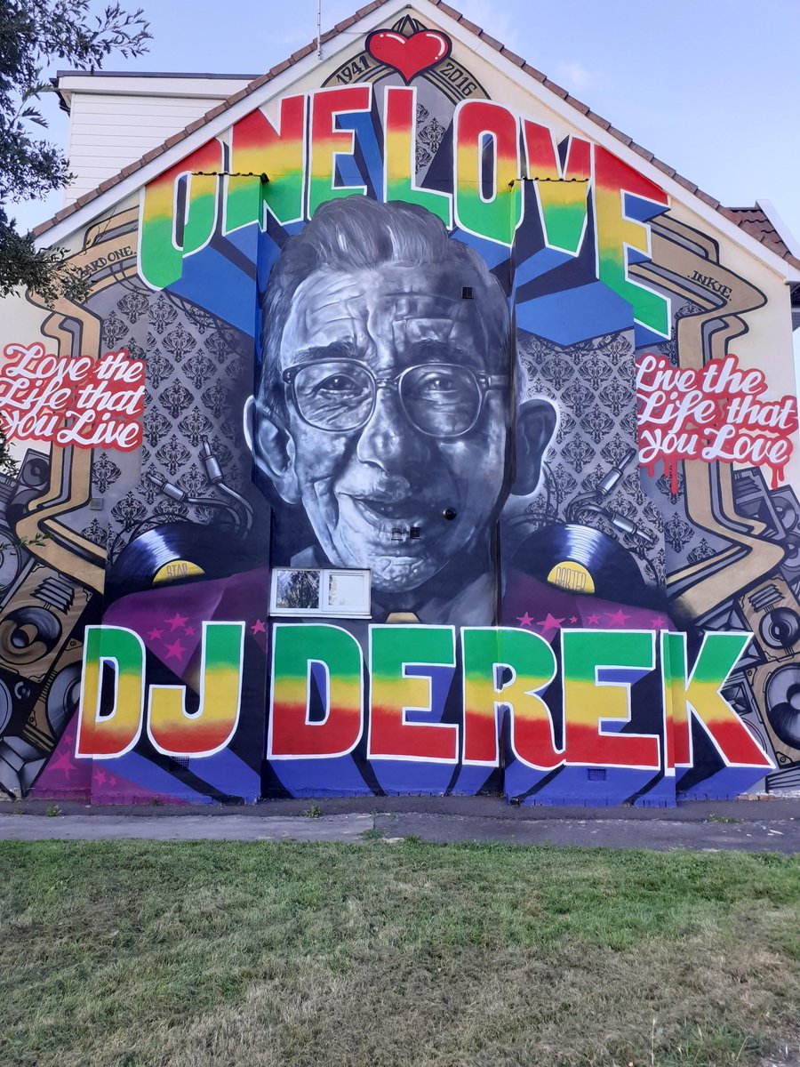 GM Rare Breeds!

Show us some interesting street art or graffiti you've seen this week!

#CNFTCommunity #NFTs #graffiti #CNFTs