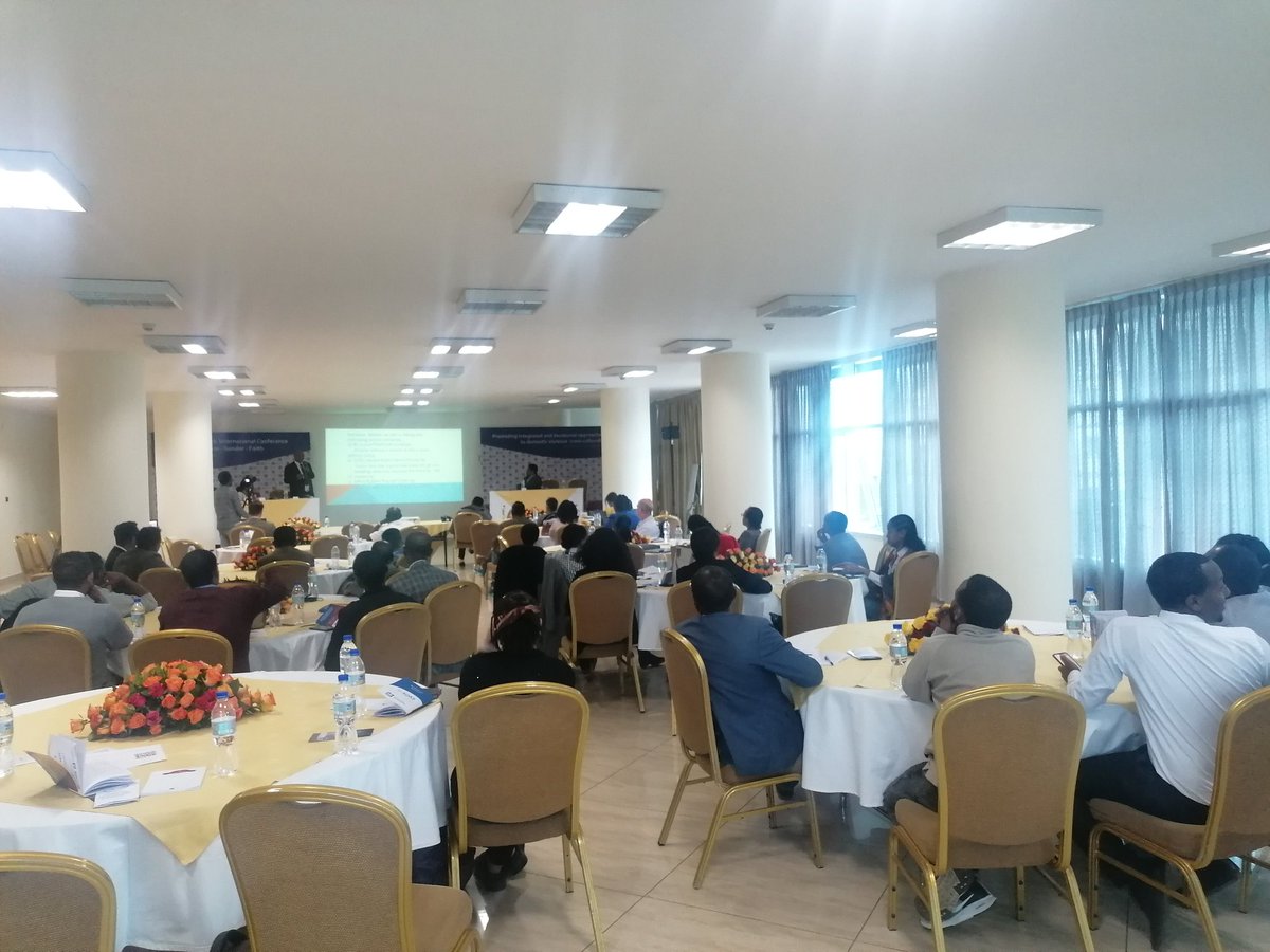 _decolonise's tweet image. An amazing crowd of specialists from religious  feminist and women&apos;s organisations gathered at the #ProjectDLDL2022 in #Ethiopia. A few snapshots from this morning&apos;s exciting panels on prevalence and risks factors and survivor centred experiences of domestic violence #DV #Faith