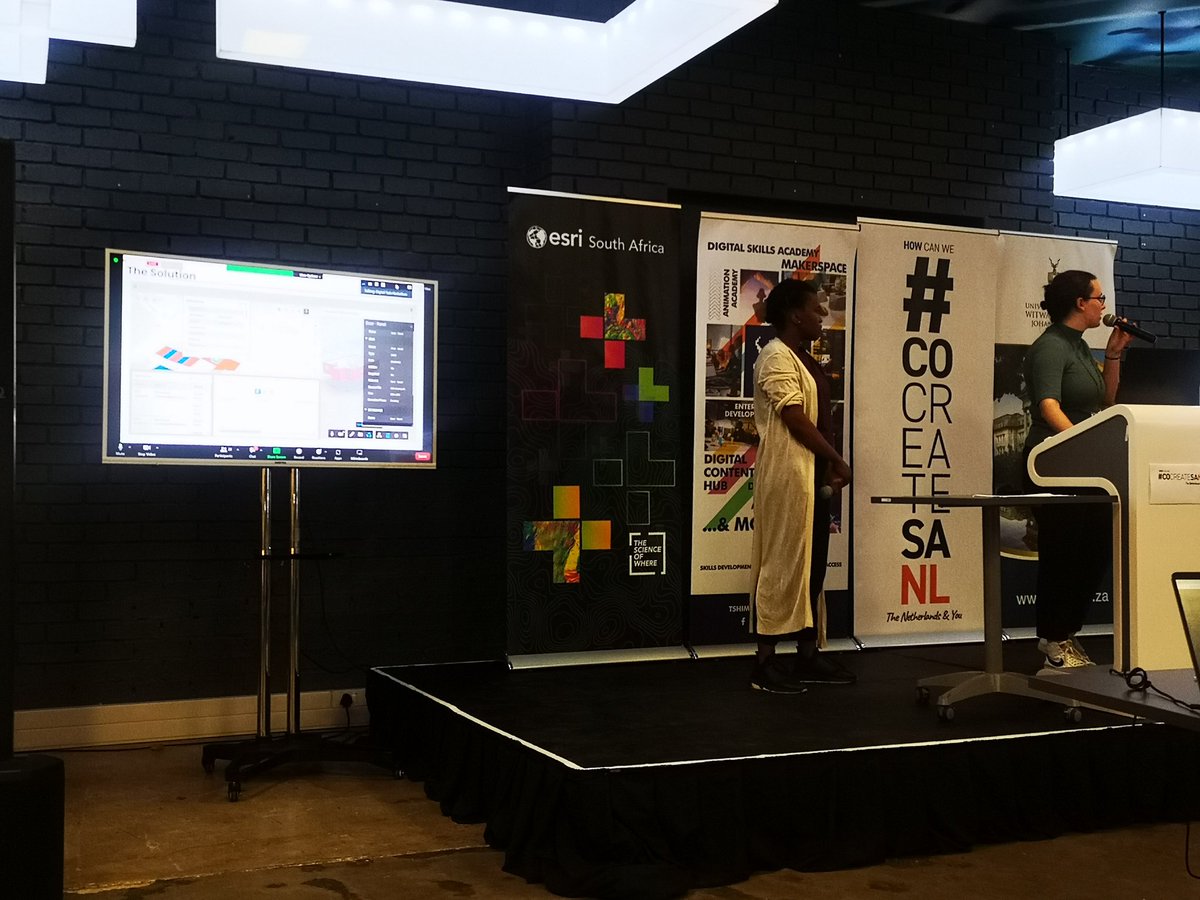 ArieClaassens's tweet image. Retweet - EsriSouthAfrica: Happening Right Now 🎉 #HackMYCITY Participants are pitching their innovative digital solutions that will solve challenges in #Joburg - Inspiring to see the great use of ArcGIS by the participating students @TshimologongIT #…