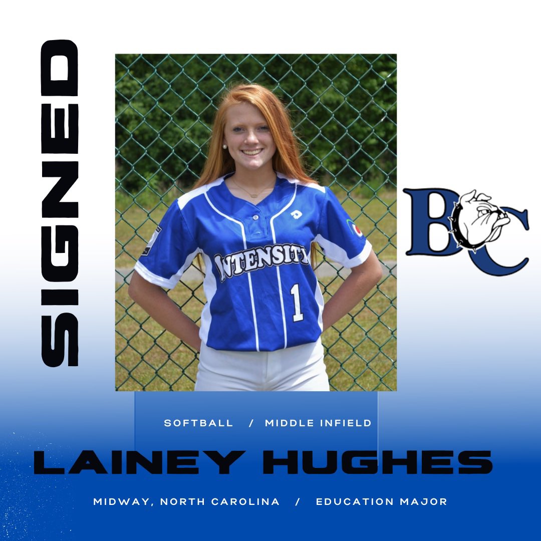 SIGNED ✍️ 

Welcome to the Dog Pound, Lainey Hughes! 

#NSD22 | #RollDwags 🐾