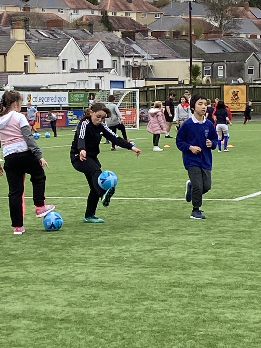 StMarysCarms's tweet photo. Football festival fun with @sportcarms @FAWales https://t.co/pVqhBqvpvB