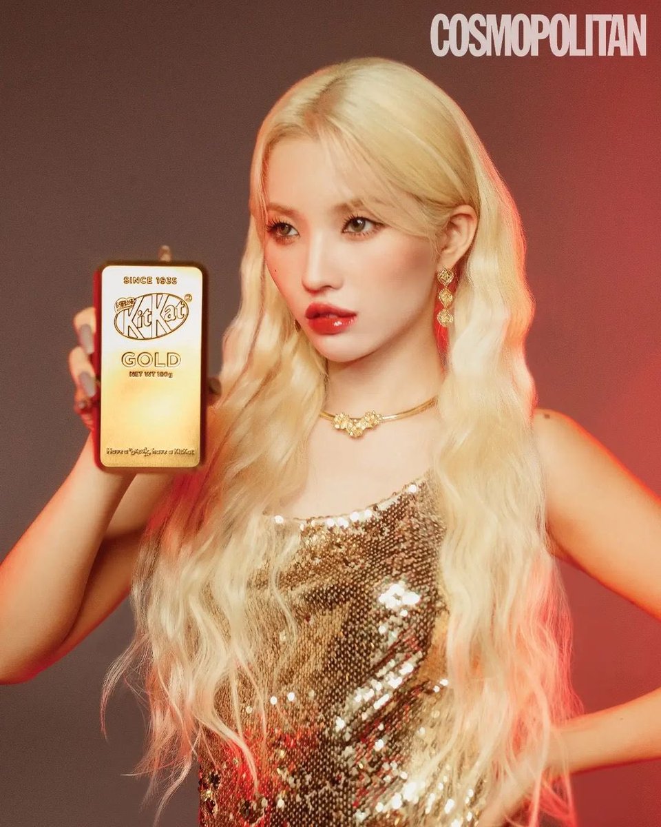 jsyglobal's tweet photo. 221111 INSTAGRAM UPDATE
🦁: #KITKATGOLD
🔗: https://t.co/71zXC0acJE
#SOYEON #소연 #전소연 https://t.co/PFO5QKaKzx