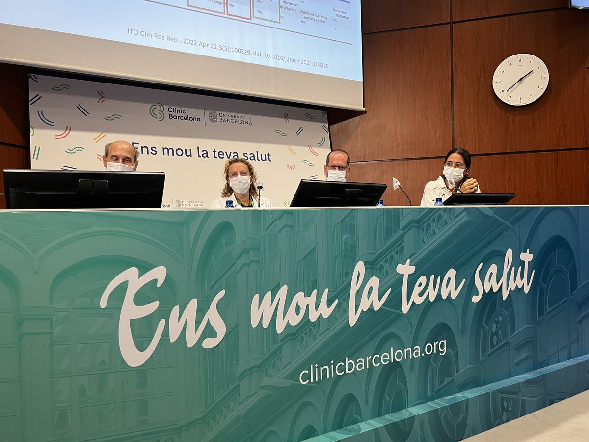 VI Jornada C17-Càncer de Pulmó 🩻 @hospitalclinic. Parlem de nous tractaments neoadjuvants amb inmunoteràpia @NadalErnest, reptes de la cirurgia @dsanchezlorente , noves tècniques de radioteràpia @GabrielaAnRe90 , i oportunitats del cribatge @Marcelo97843311 💯multidisciplinar