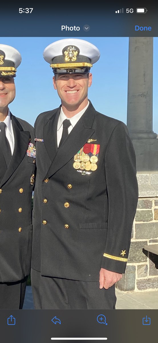 MrsPierceEVG's tweet photo. On this day, I want to give a huge shoutout to my brother. He enlisted as a Naval Aviation Rescue Swimmer, but he is now an Ensign going through flight training as a Student Naval Aviator. So proud of you, Rob, and all the others who have served or are serving. 🇺🇸 https://t.co/XJItiHDscL