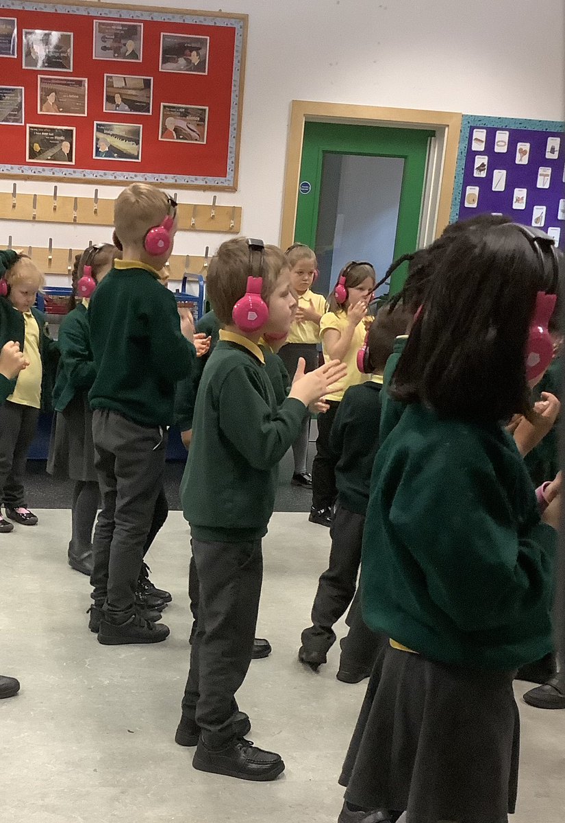 Bushbury Hill Primary School tweet media