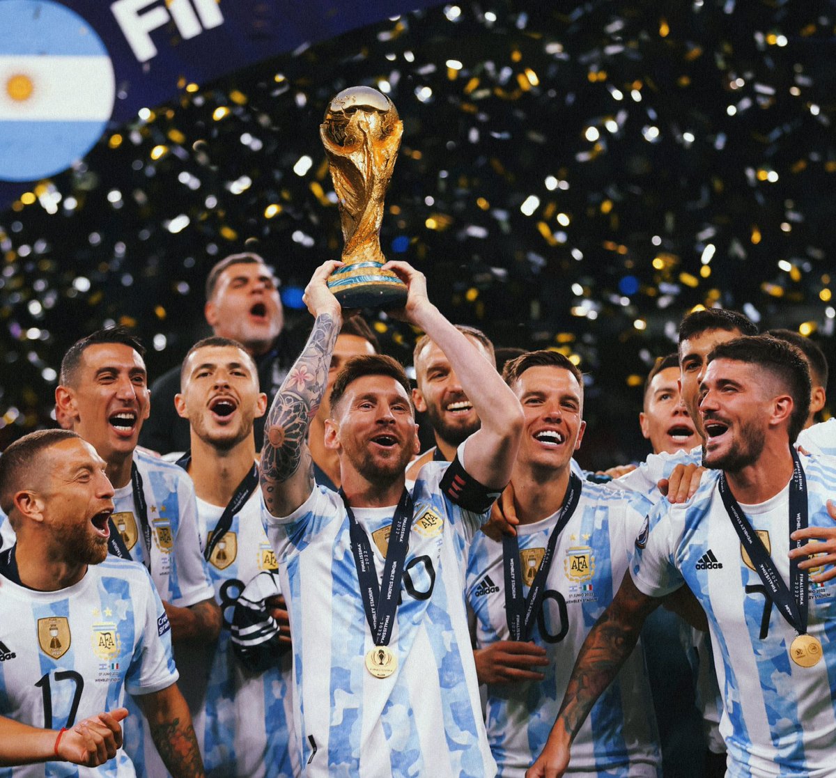 B2r1ss's tweet photo. Evet dostlar Dünya Kupasına 9 gün kaldı. Yıllardır bu sitede verdiğimiz Messi savaşının sonundayız. Gidenler oldu gelenler oldu ama biz hep burdaydık. Tüm kurduğumuz hayallerin en son noktasındayız. Bu süreçte tüm Messici dostlarımı birlik olmaya ve eskisi gibi olmaya çağırıyorum https://t.co/ytrwCRpnaA
