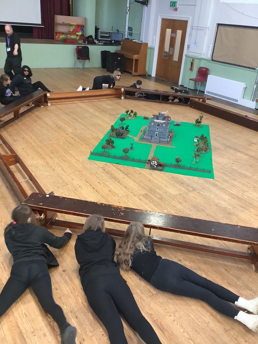 knockhally6's tweet photo. Year six have enjoyed Big Bang Day today, becoming spies and agents to crack a mission. https://t.co/Cydwy6AgOf