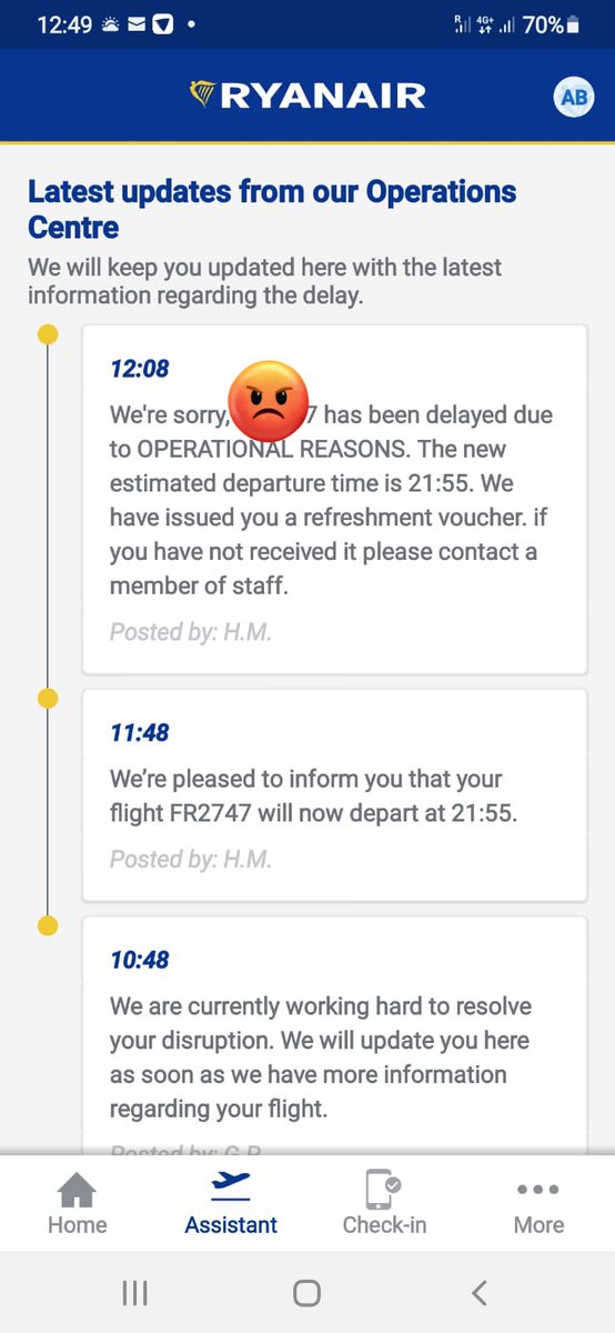 LauraBurbaite's tweet photo. Refreshment voucher- THIS HAS TO BE A JOKE!!! @Ryanair https://t.co/OEdyMi5DYq