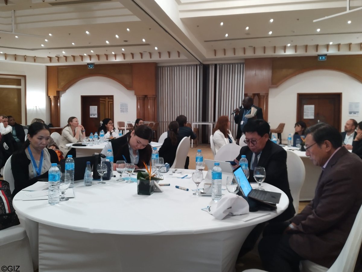 TrackingClimate's tweet photo. 💐A big thank you to the various #PATPA member countries and member organisations joining yesterday's Partnership Meeting at #COP27 and engaging in lively discussions! 🙏Getting ready for the #EnhancedTransparencyFramework ! #ETF 💪 https://t.co/clUZIsy1Gb