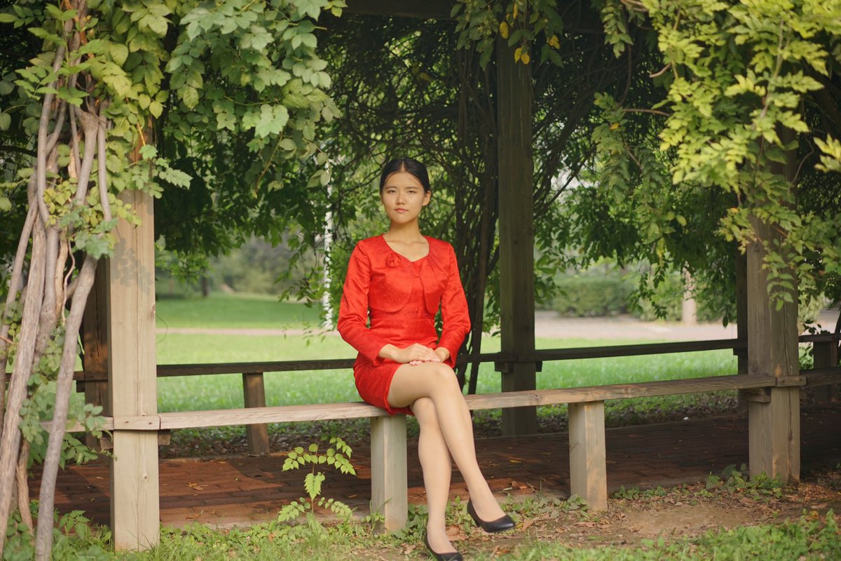 aihousi's tweet photo. 女大学生的厚肉丝。#光腿神器 #女大学生 #肉丝 #厚丝 #反差婊 https://t.co/n2nl0Sf5FW
