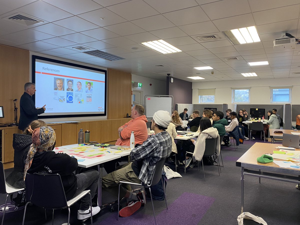 Eamon, IGNITE Director is kicking off the Business Model Innovation Phase of the IDEAS FOR IMPACT event. The group have chosen their idea but can they build a sustainable business model around it? We’ll soon find out! <a href="/CGDUCC/">Centre for Global Development UCC</a> #strategicdesignUCC