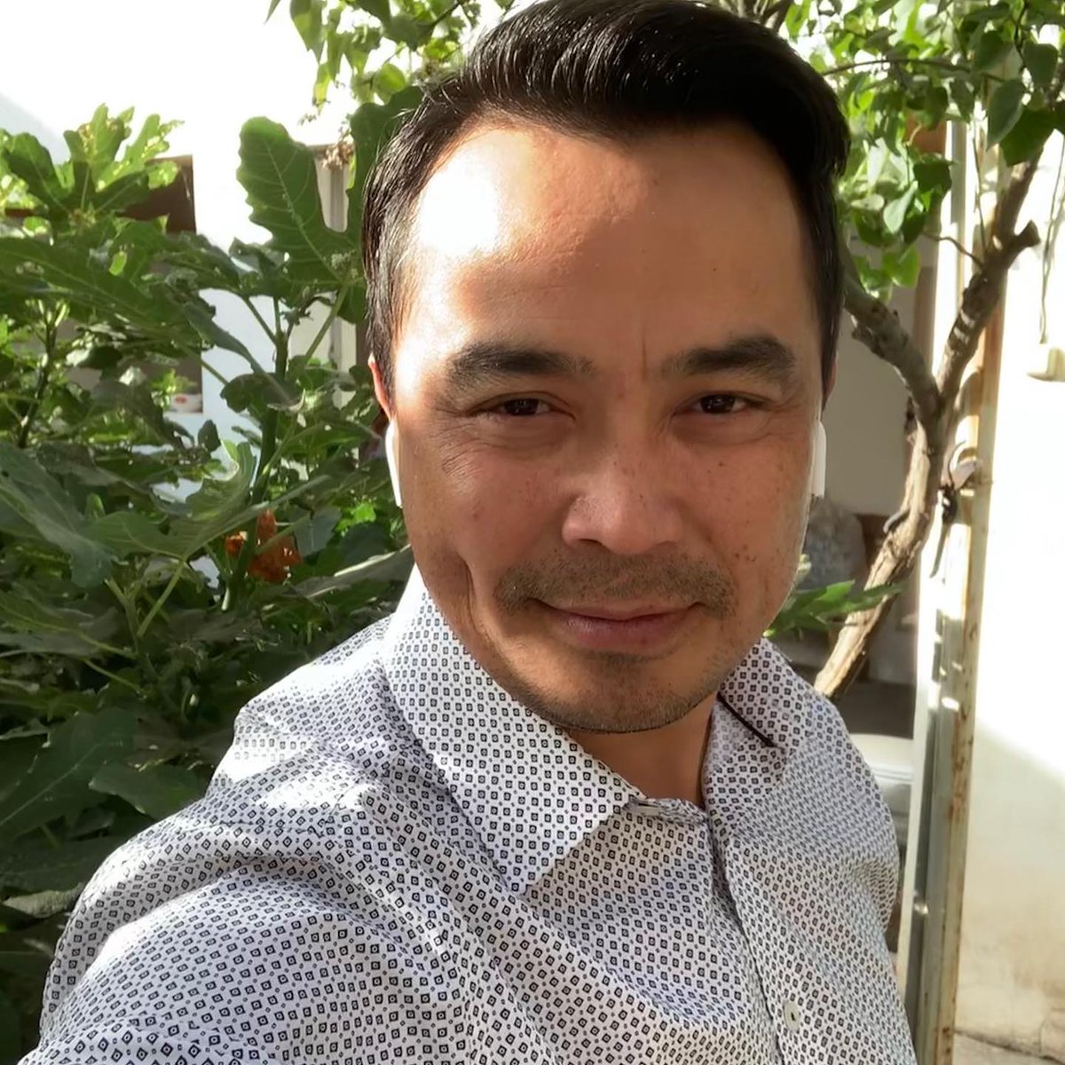 Advocate the personality of learning, thinking and thinking, and adhere to the attitude of not being arrogant or impetuous.