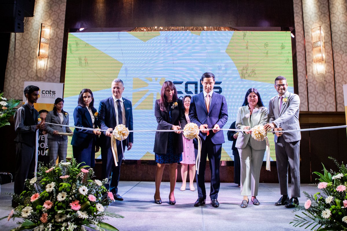 CATScollege's tweet photo. “Rome was not built in a day, but they were laying bricks every hour”. The foundation was laid for CATS College with its corporate launch officiated by YAM Tengku Fahd.
At the launch, #CATScollege signed an MOU @flindersuniversity to collaborate on Bachelor's degrees  in Malaysia https://t.co/zvfHAJT0U3