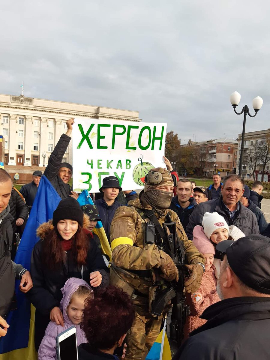 hliebushkina's tweet photo. Without any words. KHERSON 11.11.2022💙💛🇺🇦 https://t.co/WvIBeem68Z