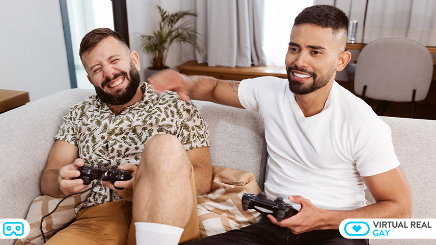 1 pic. ??? What does it mean to be friends with benefits? @realguidoplaza and @LeoGrinXXX show you how
