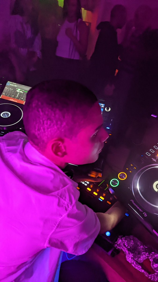 Nico Adomako tweet media