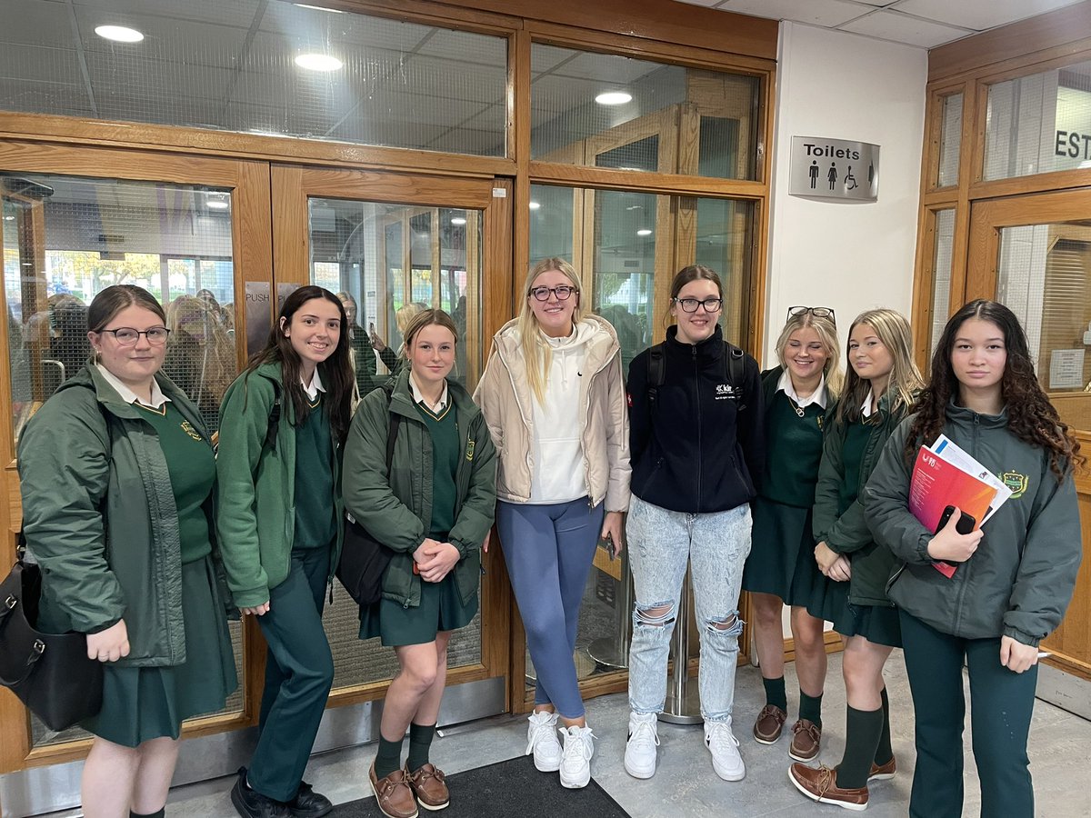 PresWex's tweet photo. Our TYs &amp; 6th Years enjoyed the #OpenDay at @setuireland #Waterford &amp; @wcfe this morning. Great to meet some of our past pupils also! #PresWex #Waterford @TYpreswex https://t.co/ZZwCCmET88