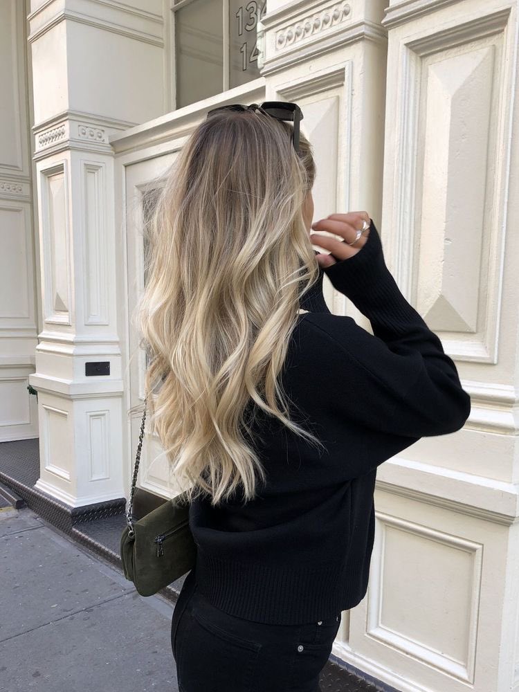 daria_karulina tweet media