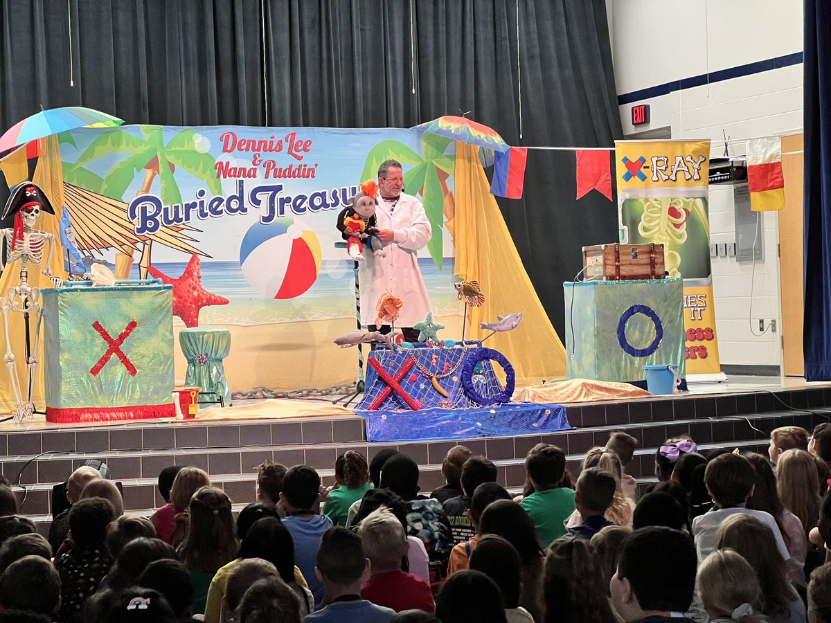 Julie Mayer tweet media