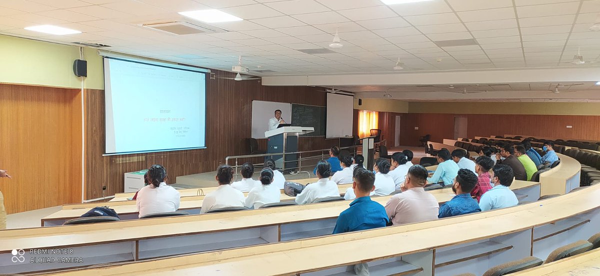 अटल बिहारी बाजपेयी मेडिकल कॉलेज विदिशा के 40 स्टाफ़ सदस्यों को साइबर सिक्युरिटी,लोक सेवा गारण्टी,#CMHelpLine के संबंध  मे #लोक_सेवा_प्रबंधक अमित अग्रवाल द्वारा  कार्यशाला आयोजित कर जानकारी प्रदान किया गया<a href="/CMMadhyaPradesh/">Chief Minister, MP</a> <a href="/_DigitalIndia/">Digital India</a> <a href="/vidishadm/">Collector Vidisha</a> <a href="/JansamparkMP/">Jansampark MP</a> #GoodGovernance