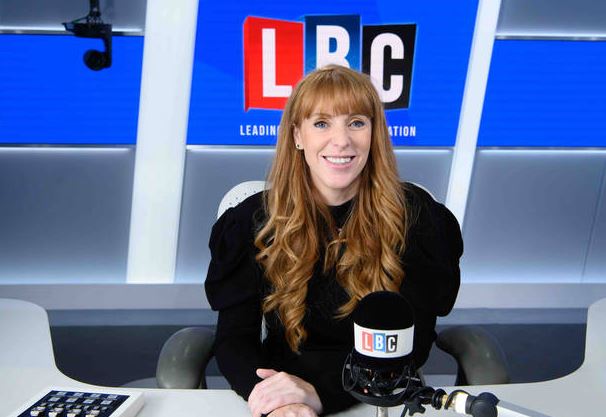 neilseanshowbiz's tweet photo. Forgetful #ggobby @AngelaRayner with her 2nd job that she failed to mention with @hollywills @thismorning but hey truth is never real in #angies world right sister @UKLabour #matthancock #ImACelebrity #Imaceleb2022 #liar #bully #cruel https://t.co/OjSECfmAzn