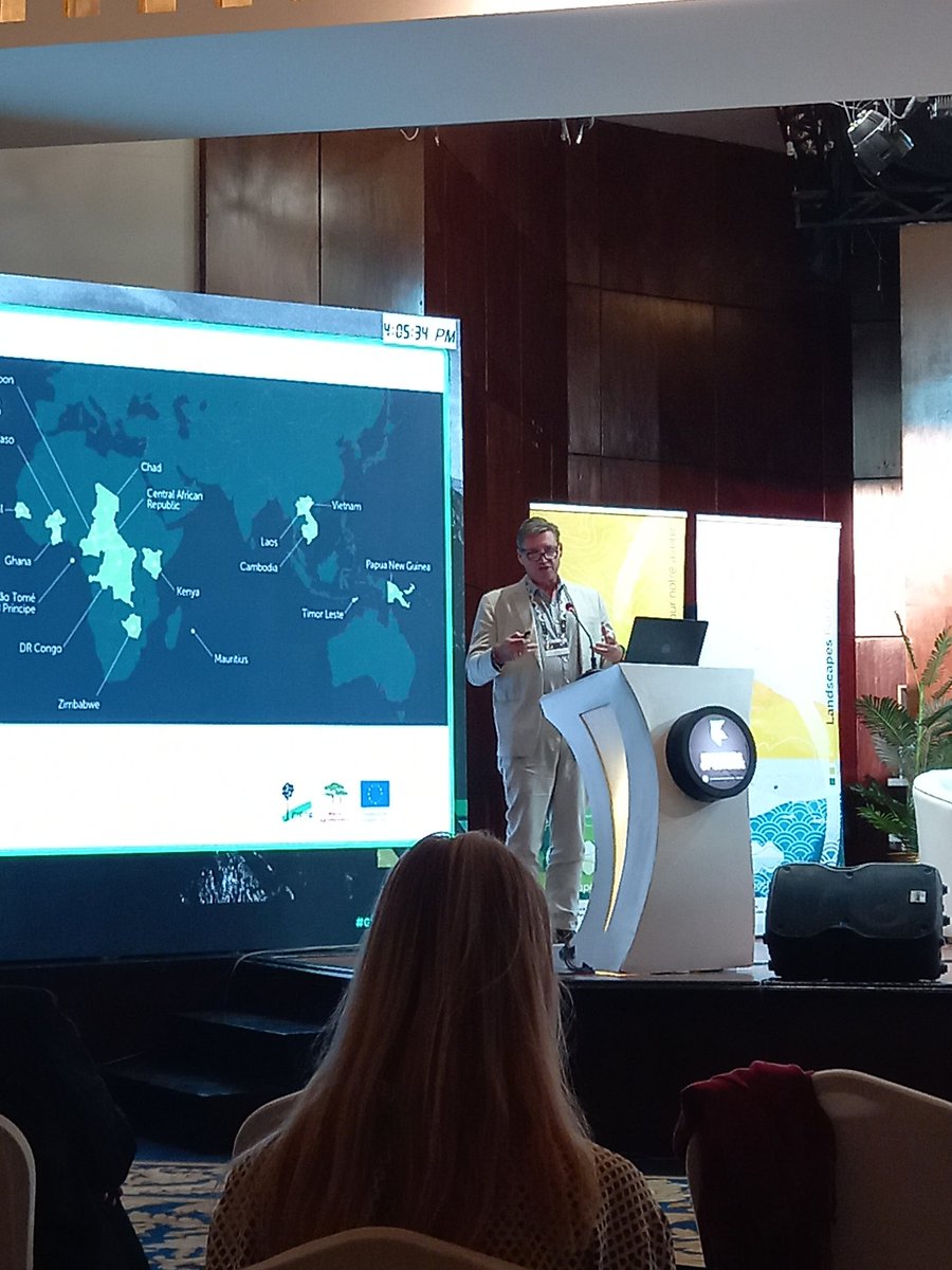 Kofi Kisiedu Acquaye (@kofikisiedu) on Twitter photo Kim Geheb speaks on the LFF's 6 ILM dimensions <a href="/GlobalLF/">Global Landscapes Forum (GLF)</a>:
1. Multistakeholde fora
2. Iterative and adaptive mgt
3. Stakeholder identification
4. Common vision
5. Tech solutions and tools
6. Institutionalisation
#ThinkClimate Kim Geheb speaks on the LFF's 6 ILM dimensions <a href="/GlobalLF/">Global Landscapes Forum (GLF)</a>:
1. Multistakeholde fora
2. Iterative and adaptive mgt
3. Stakeholder identification
4. Common vision
5. Tech solutions and tools
6. Institutionalisation
#ThinkClimate