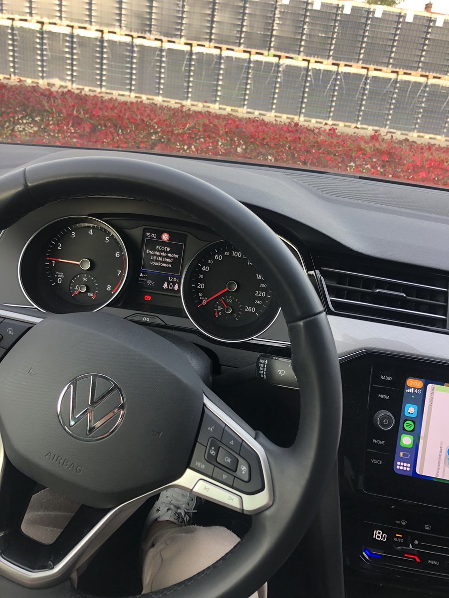 NickBulen's tweet photo. Just participated on episode 10 of Goe Bezig with the co-owner of Lizy, Sam and Onsea talked about her succes with Essentiel Antwerp, now on the way home #ITFactory #ThomasMore https://t.co/brpQGFmCTY
