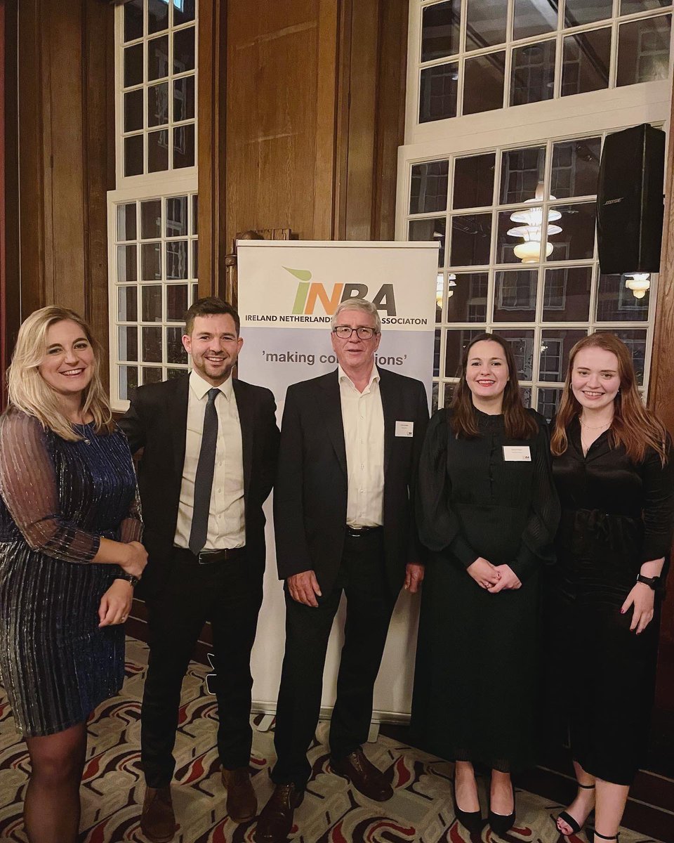 IrelandinNL's tweet photo. Great networking dinner last night at the @INBA_Live Autumn Dinner!🇮🇪🇳🇱 

Pictured are Embassy staff and President of the INBA Dr. Gordan Campbell. https://t.co/HBzcUtCOlP