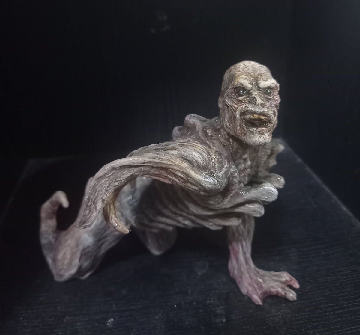 tekelilix5's tweet photo. #PoltergeistII
#primitiveCreature
#ポルターガイストII
#プリミティブクリーチャー
#石粉粘土造形 https://t.co/zjrv4ldT2e