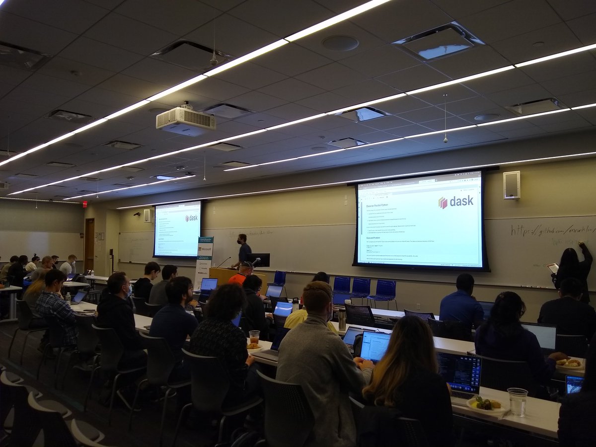 Dask tutorial starting at #PyDataNYC 
@dask_dev