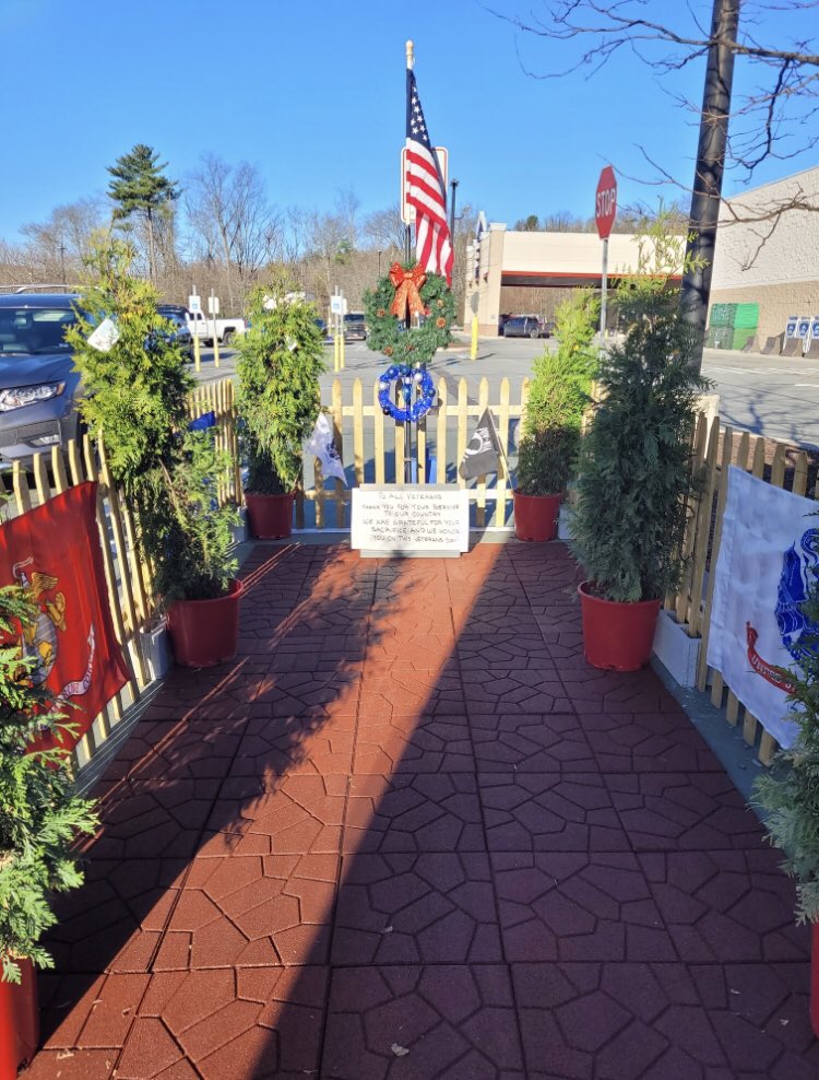 Veterans Day <a href="/of_2252/">Lowes of Stroudsburg Pa 2252</a> <a href="/2252Lowes/">Lowe’s 2252</a>