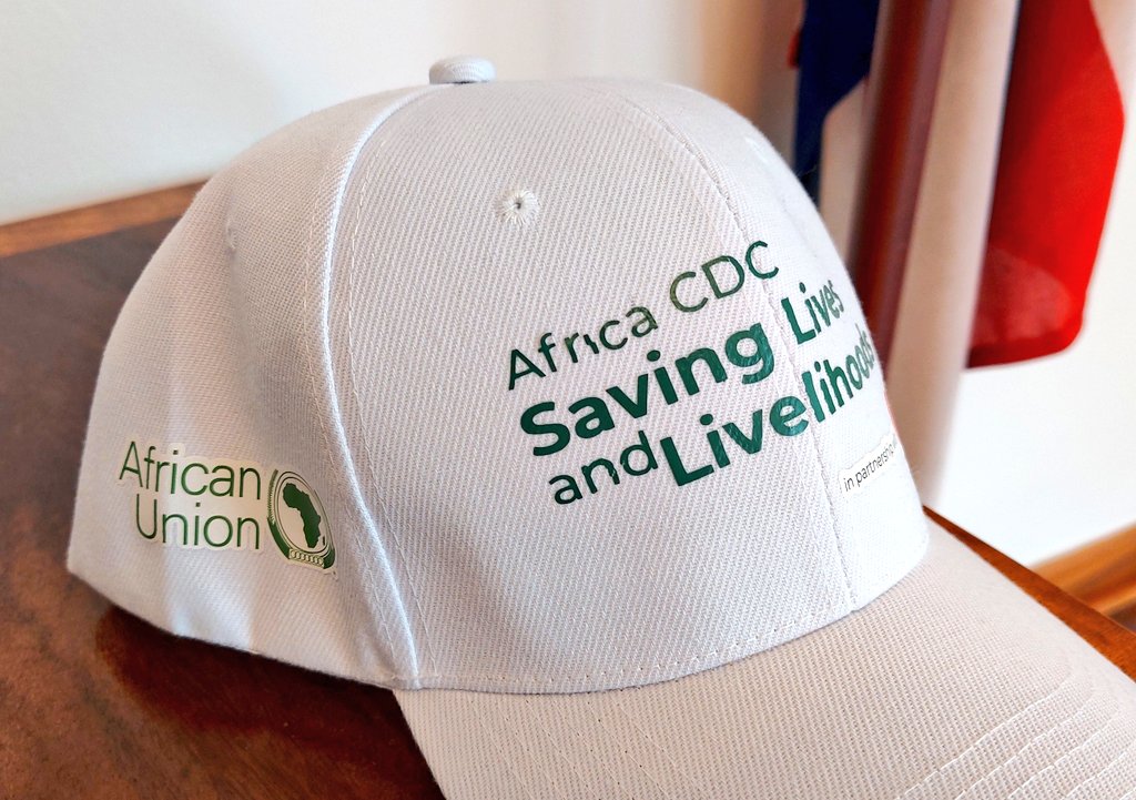 Joined Southern Africa launch of <a href="/AfricaCDC/">Africa CDC</a>'s #SavingLivesLivelihoods, to increase vaccine coverage &amp; expand vaccine production &amp; development in region.

UK🇬🇧 proud to support <a href="/AfricaCDC/">Africa CDC</a>, <a href="/ZMPublicHealth/">Zambia National Public Health Institute</a> &amp; <a href="/mohzambia/">Ministry of Health Zambia</a>🇿🇲 efforts to detect &amp; respond to vaccine-preventable diseases.