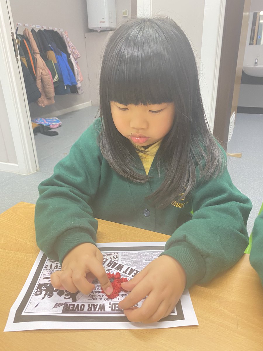 firsprimarysale's tweet image. #Y1Apple Today we remember... Remembrance Day ❤️