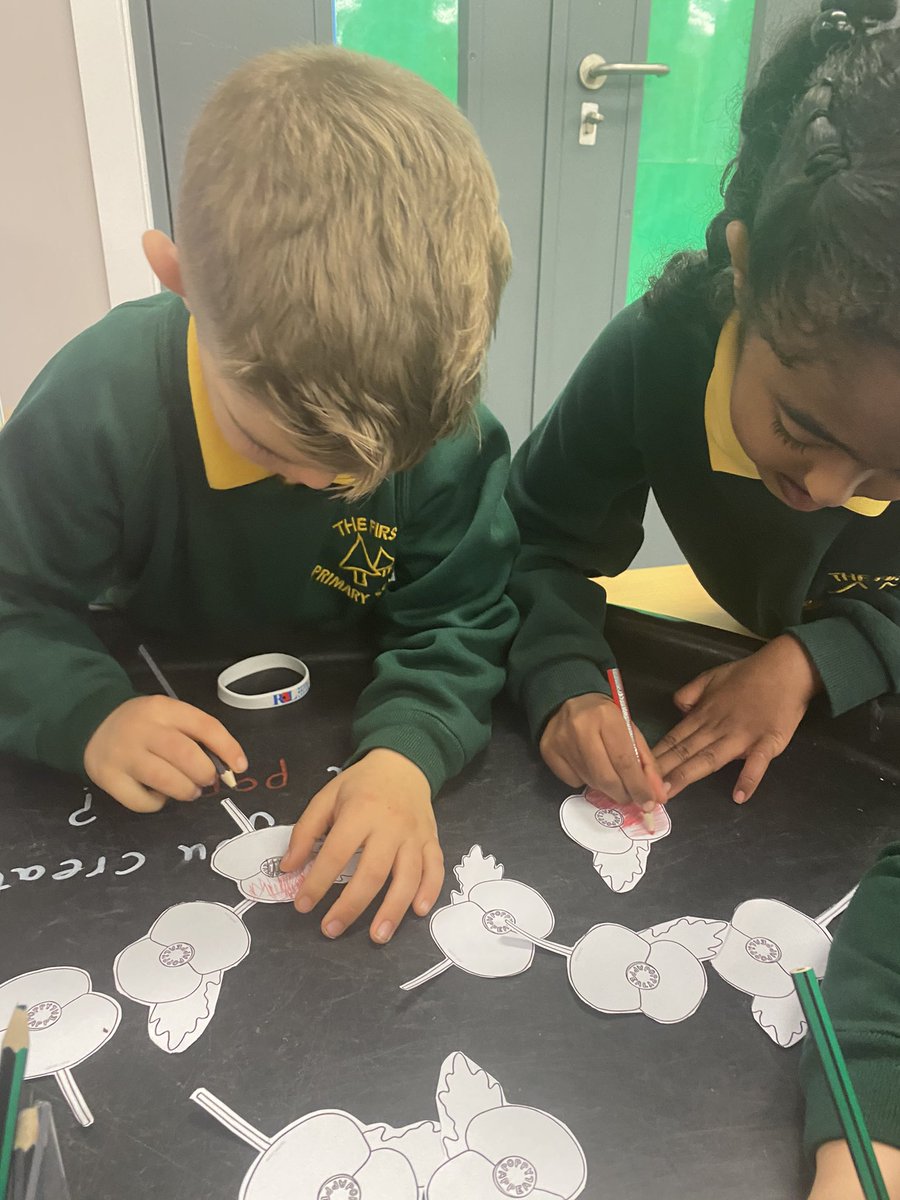 firsprimarysale's tweet image. #Y1Apple Today we remember... Remembrance Day ❤️