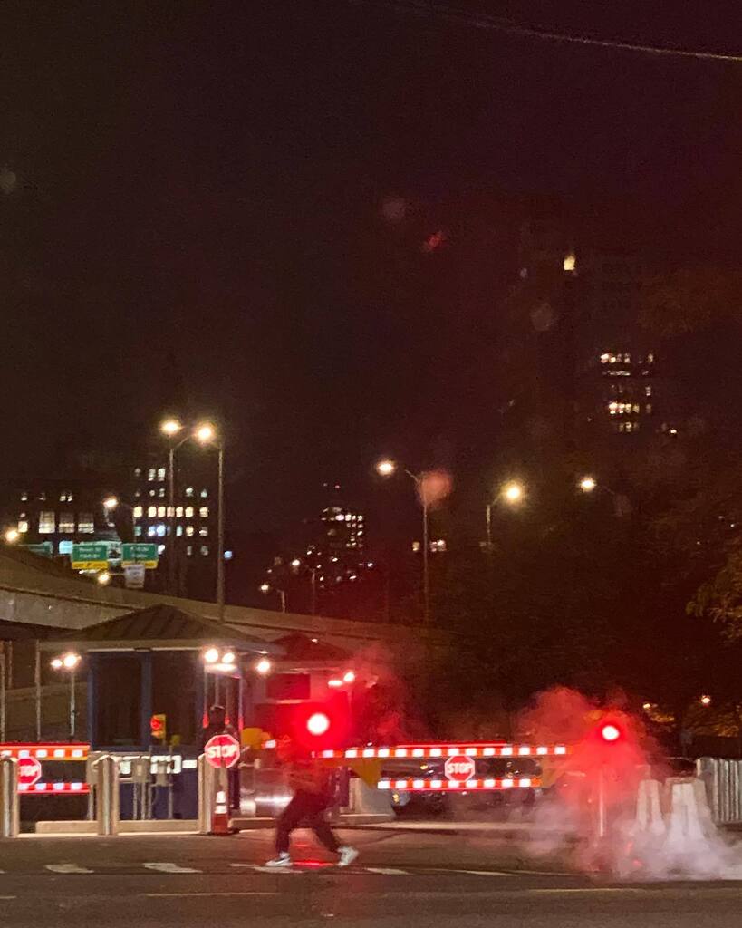 Waiting for our parking to clear; send bfeast and coffee please. 

@laylitparty tonite at <a href="/elsewherespace/">𝚎 𝚕 𝚜 𝚎 𝚠 𝚑 𝚎 𝚛 𝚎</a> instagr.am/p/Ck0uO6vrWY6/