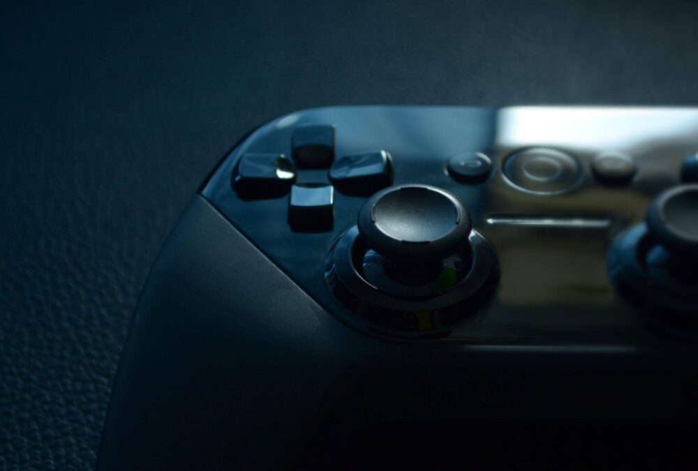 GameConcession's tweet photo. Just look, that`s outstanding!  #Inputdevice #Gas #Audioequipment #Personalluxurycar #Automotivedesign #Electricblue #Gadget #Joystick #Electronicinstrument #Font https://t.co/soQIMta0jy