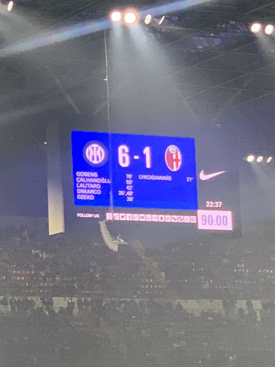 m_shaiye's tweet photo. MILANO🇮🇹 https://t.co/TfRe5G7o6m