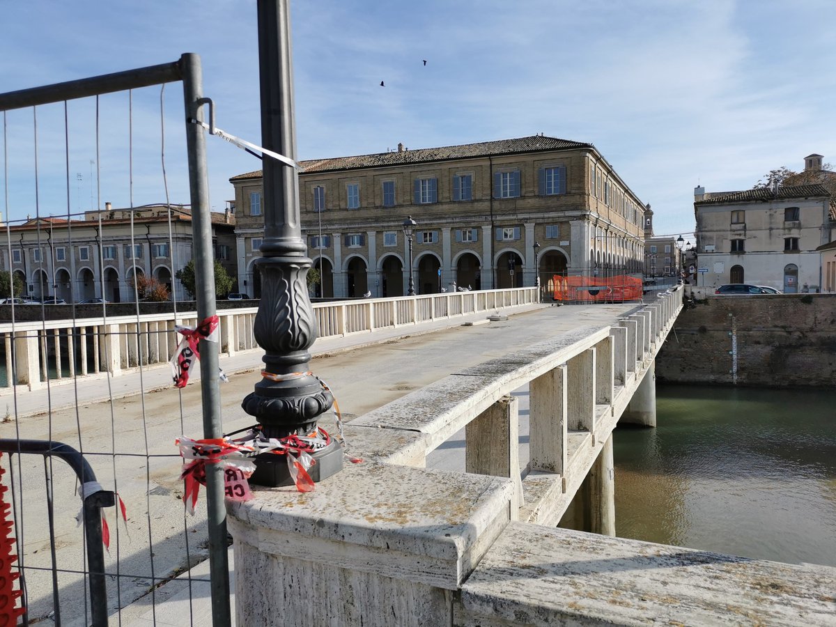 dipego's tweet photo. Ora il Misa sta a livello del mare, non sembra lo stesso fiume che è arrivato sopra il ponte.
Dovremo abituarci a questi estremi
#Senigallia #climateEmergecy https://t.co/UaDMa6BR0G