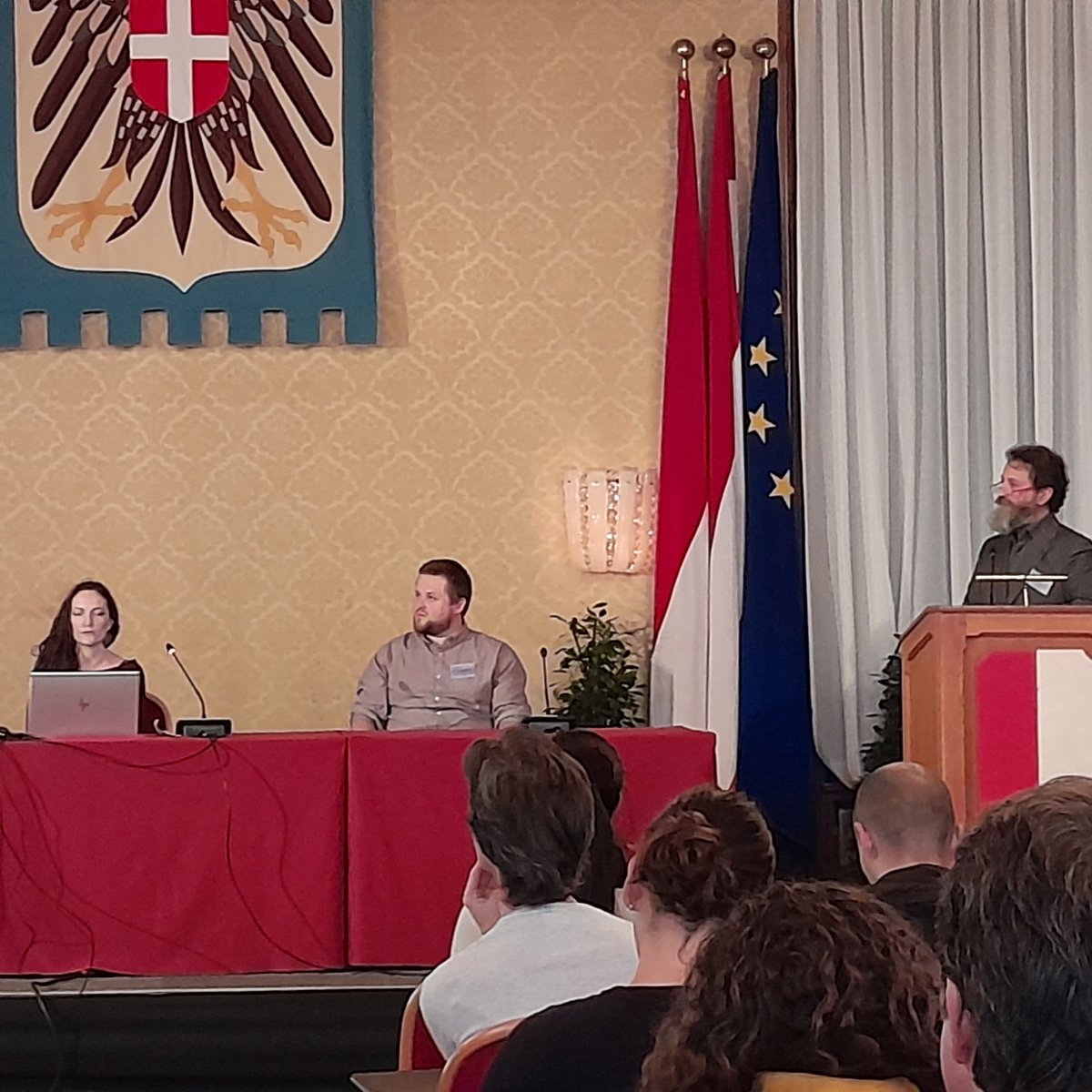 AISCRproject's tweet photo. Yesterday we presented 'The Portal of Amateur Collaborators and Register of Individual Finds (AMCR-PAS)' at @CHNTVienna #CHNT27 🙂 #portalofamateurcollaborators #civicscience #czechia #metaldetectorists #AISCR @petrpajdla and Olga Lečbychová https://t.co/zhrbtIATaO